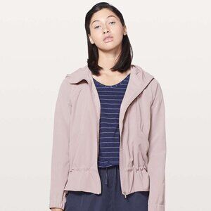 EUC Lululemon Pack it Up Jacket Size 10